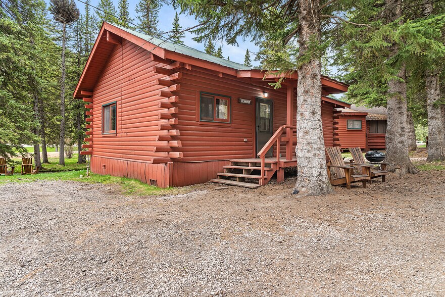 More Photos Of 21381 US Highway 85, Lead Hotel For Sale