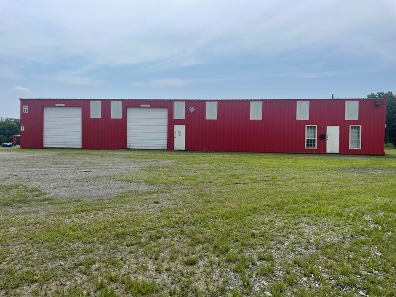 Primary Photo Of 6 Grandruth Ln, Damascus Warehouse For Lease