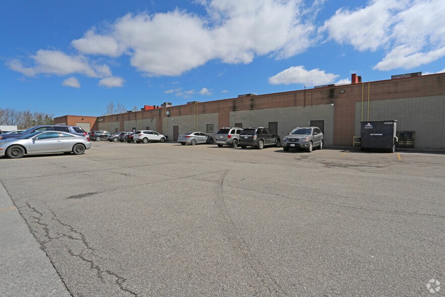 More Photos Of 3969 Montrose Rd, Niagara Falls Freestanding For Lease
