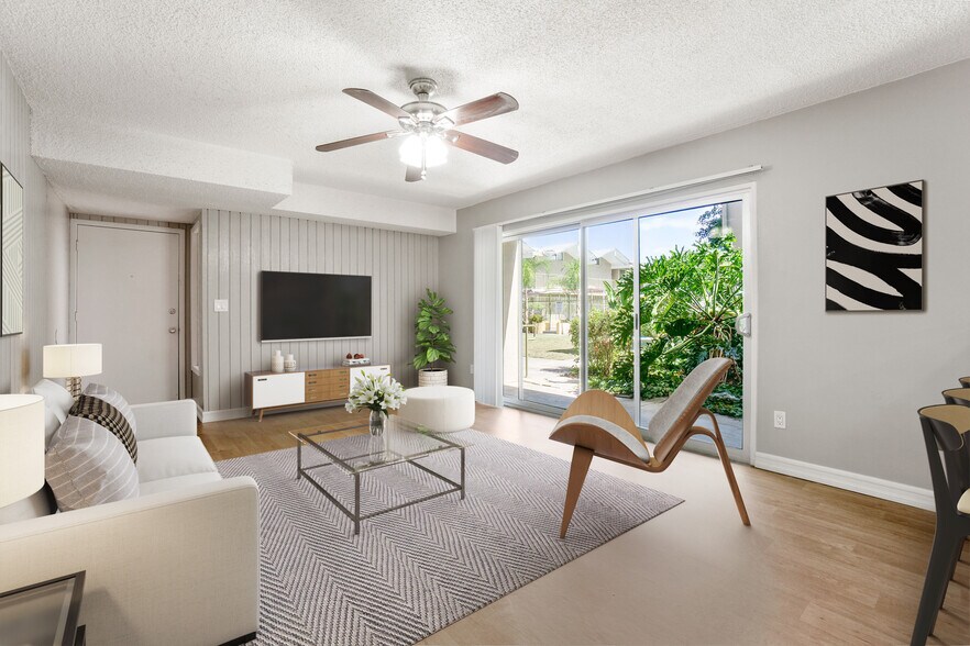 More Photos Of 5055 73rd St, San Diego Apartments For Sale