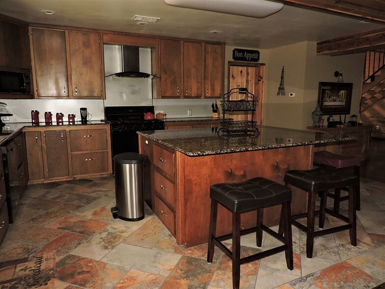 More Photos Of 1083 N 4290 Rd, Sawyer Hotel For Sale