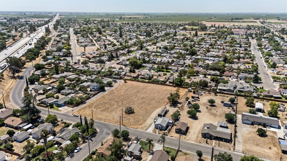 More Photos Of 2595 Pine St, Selma Land For Sale