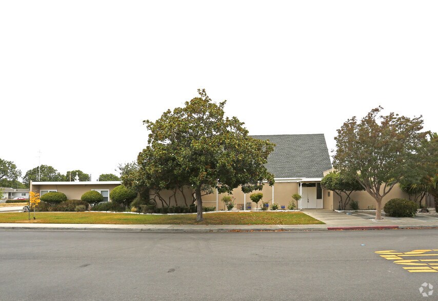More Photos Of 200 N Abbott Ave, Milpitas Religious Facility For Lease