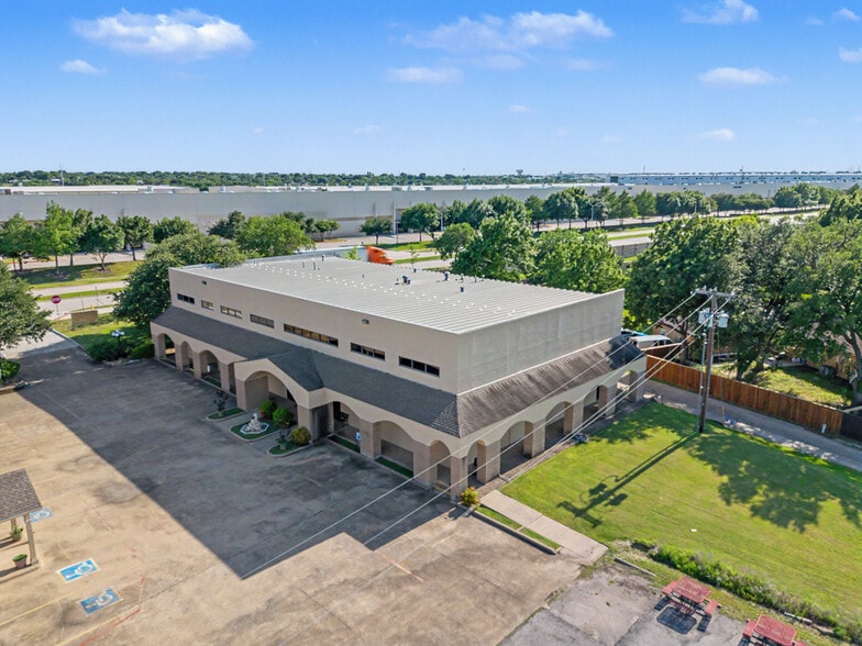 More Photos Of 2111 Skyline Dr, Mesquite Religious Facility For Sale