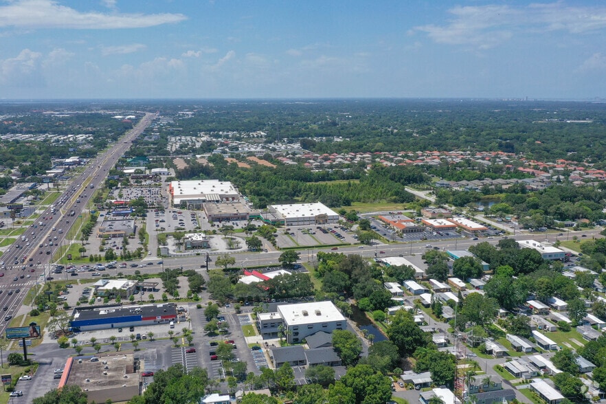 More Photos Of 30522 US Highway 19 N, Palm Harbor Office For Lease