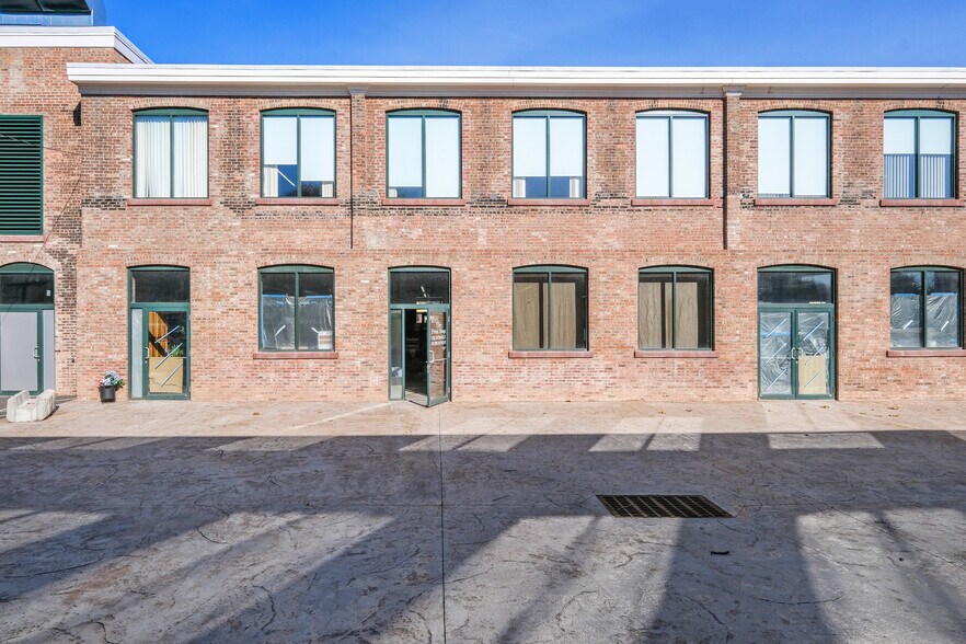 More Photos Of 637-641 Broadway, Newburgh Light Manufacturing For Lease