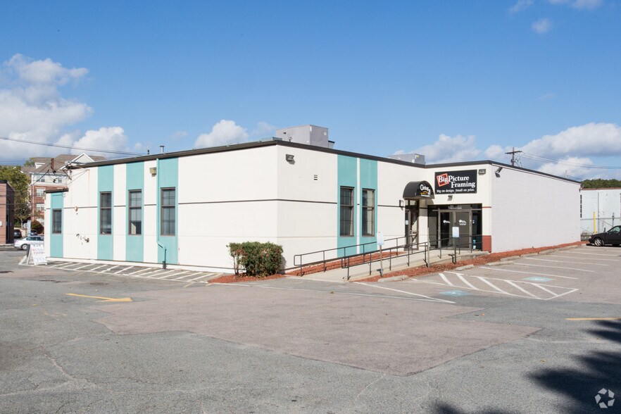 More Photos Of 60-64 Needham St, Newton Storefront Retail Office For Lease