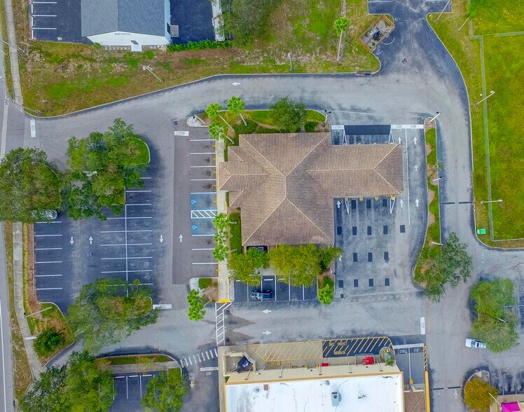 More Photos Of 1080 Keene Rd, Dunedin Bank For Sale