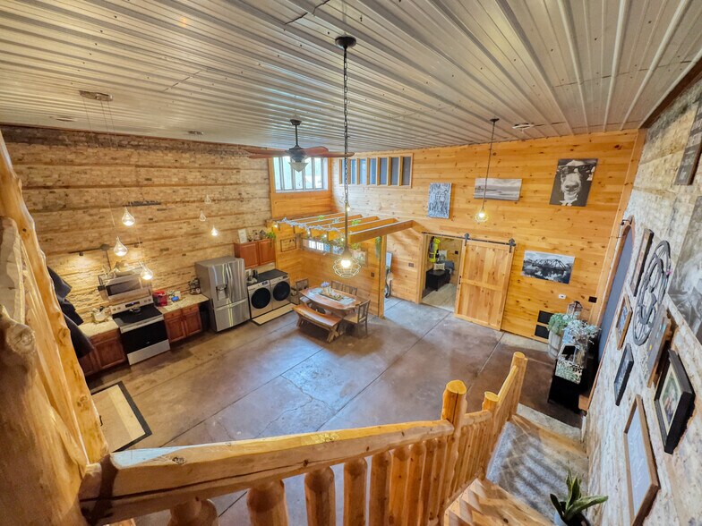 More Photos Of 201 State St, Luther Specialty For Sale