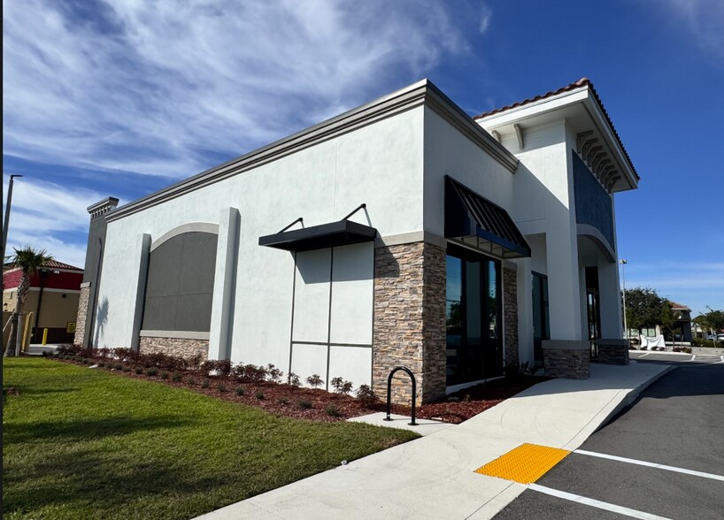 More Photos Of 11551 Majestic Palms Blvd, Fort Myers Storefront Retail Office For Lease