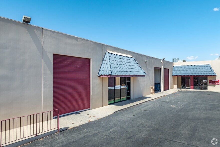 More Photos Of 18630 Collier Ave, Lake Elsinore Unknown For Lease