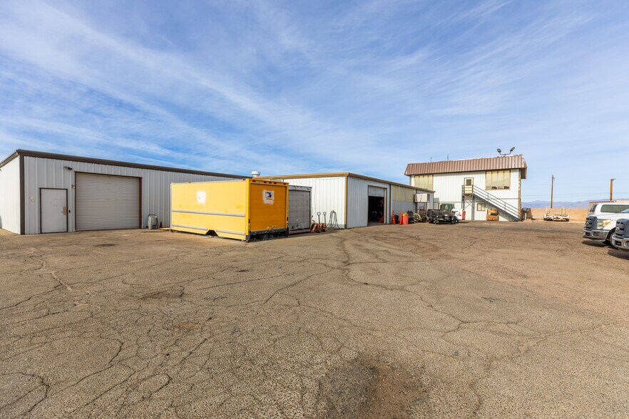 More Photos Of 1249 E Ridgecrest Blvd, Ridgecrest Office For Sale