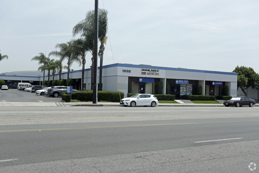 Primary Photo Of 10926 Rush St, South El Monte Light Manufacturing For Lease