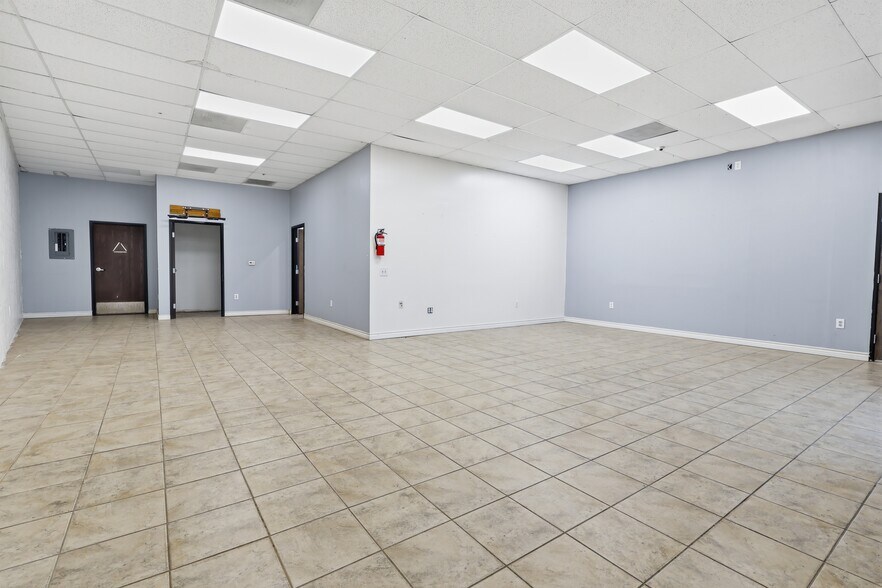 More Photos Of 1286 S E St, San Bernardino Freestanding For Sale