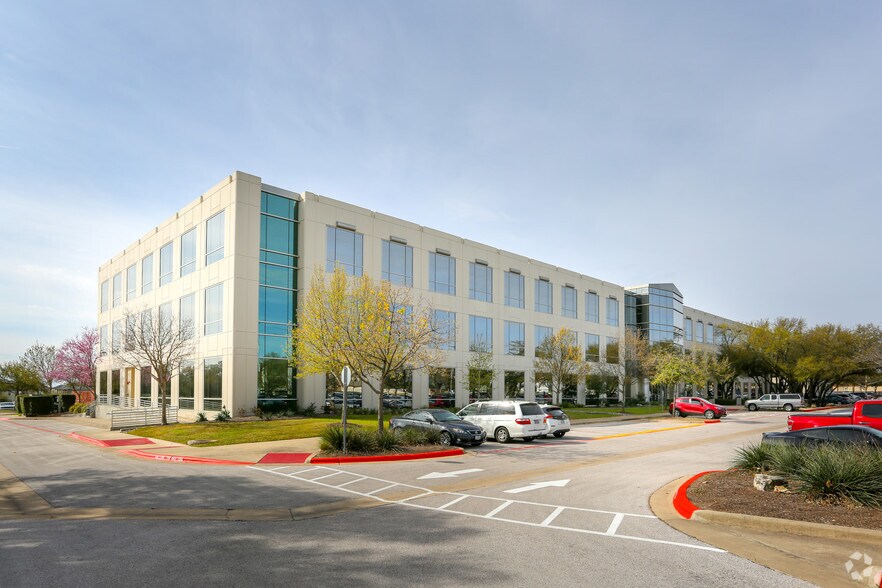 More Photos Of 11001 Lakeline Blvd, Austin Office For Lease
