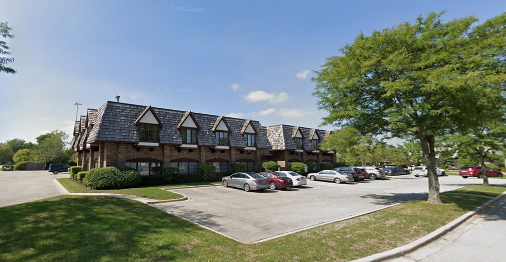 Primary Photo Of 14047 W Petronella Dr, Libertyville Office For Lease