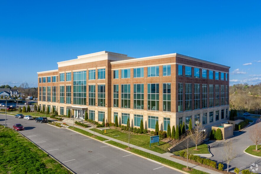 More Photos Of 4037 Rural Plains Cir, Franklin Office For Lease