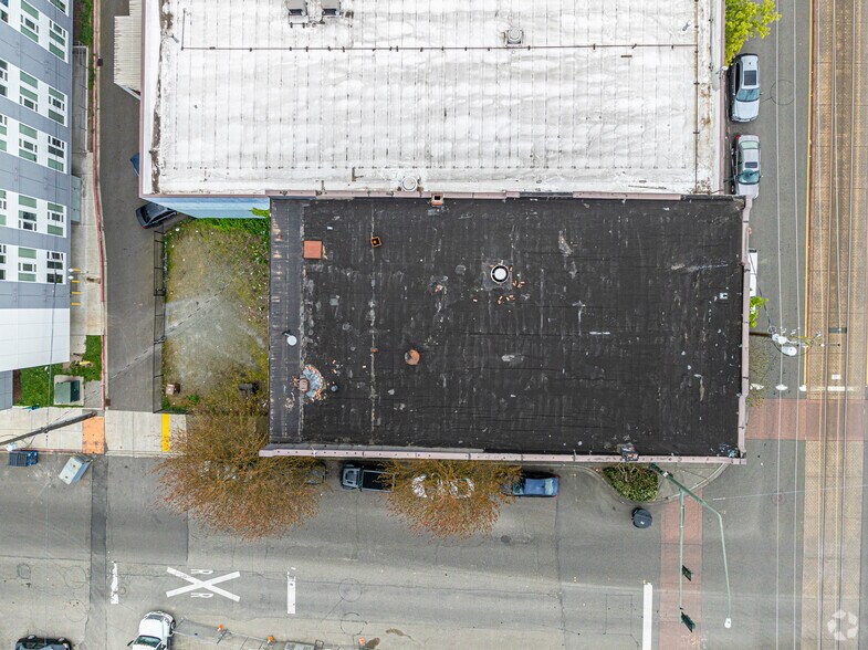 More Photos Of 301 E 25th St, Tacoma General Retail For Sale