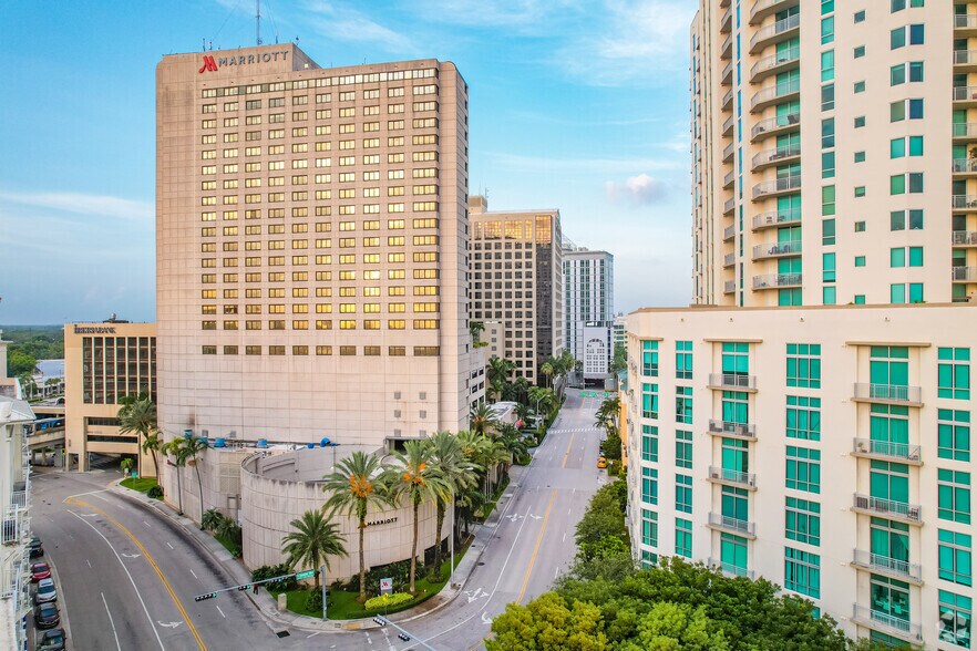 More Photos Of 9090 S Dadeland Blvd, Miami Hotel For Lease