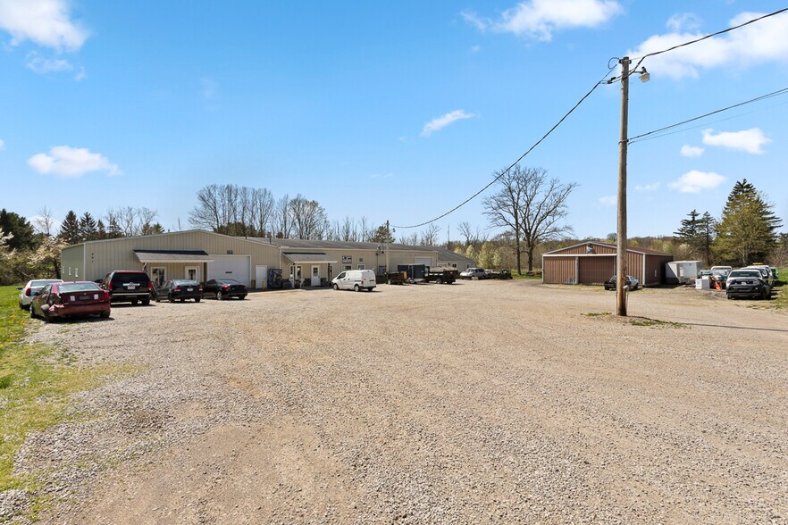 Primary Photo Of 201 Reed St, Spencer Light Manufacturing For Sale