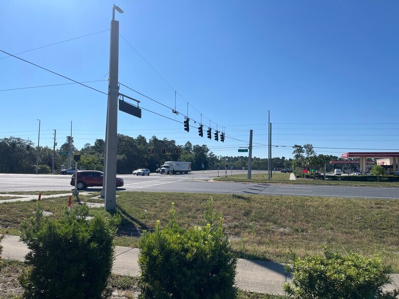 More Photos Of 16645 US Highway 19, Hudson Showroom For Sale