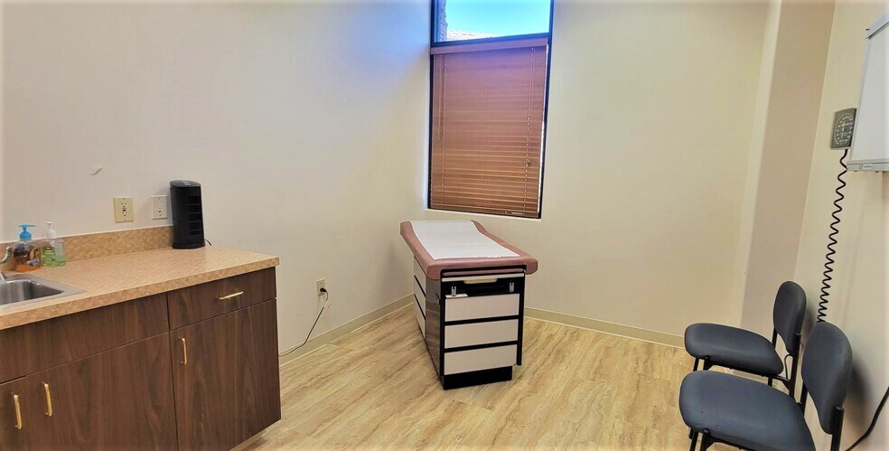 More Photos Of 3048 E Baseline Rd, Mesa Medical For Lease