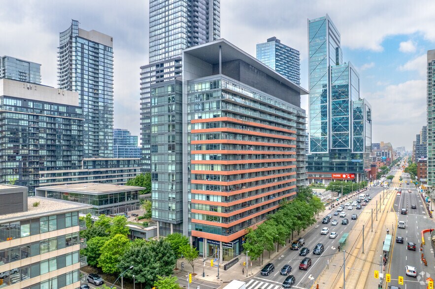 More Photos Of 4000 Spadina Ave, Toronto Apartments For Lease