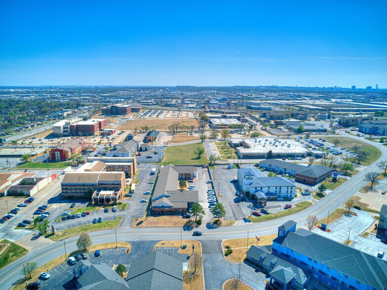 More Photos Of 3211 S 79th East Ave, Tulsa Apartments For Sale