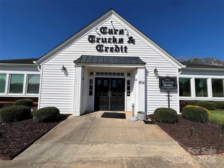 More Photos Of 604 Clark Dr, Lincolnton General Retail For Sale