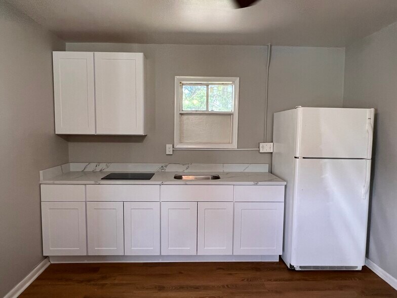 Primary Photo Of 349 Halltown Rd, Harpers Ferry Apartments For Sale