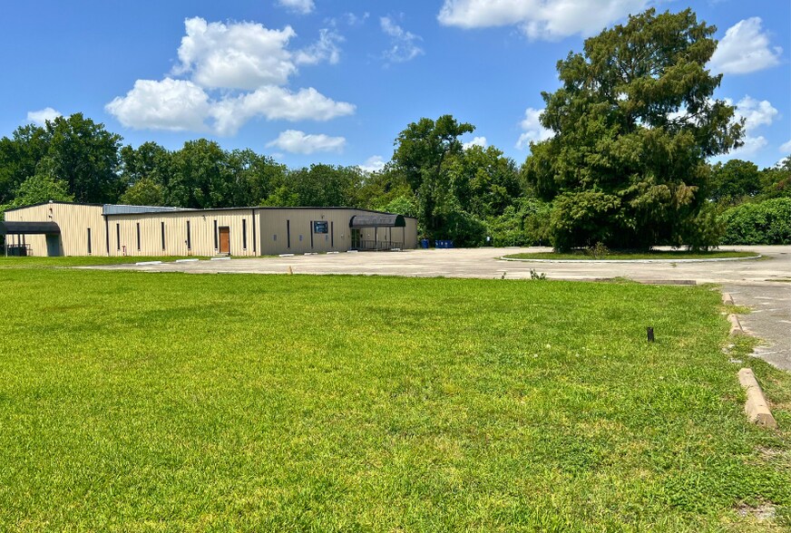 More Photos Of 5110 Crane St, Houston Flex For Sale