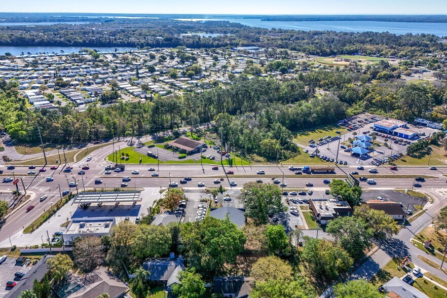 More Photos Of 205 E Burleigh Blvd, Tavares Office For Sale