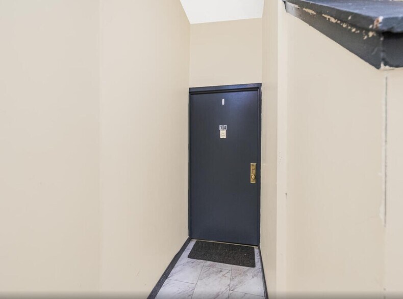 More Photos Of 156 Palisade Ave, Yonkers Multifamily For Sale