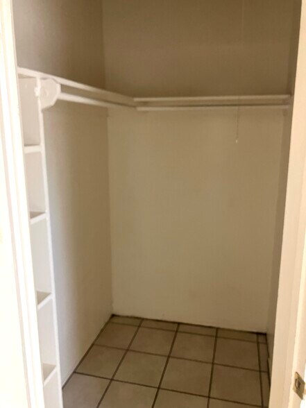 More Photos Of 3877 Menlo Ave, San Diego Apartments For Sale