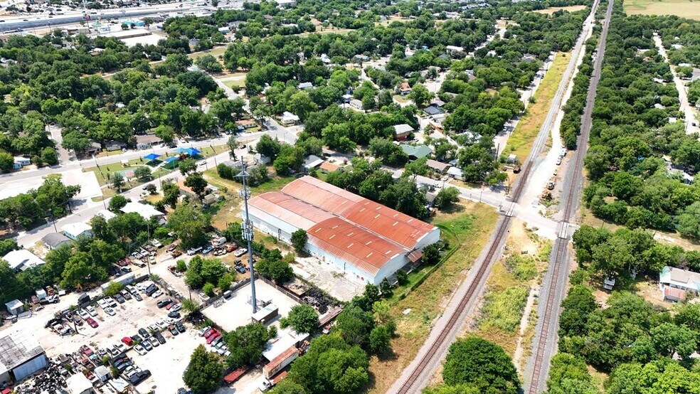 Primary Photo Of 312 Camacho St, San Marcos Warehouse For Sale