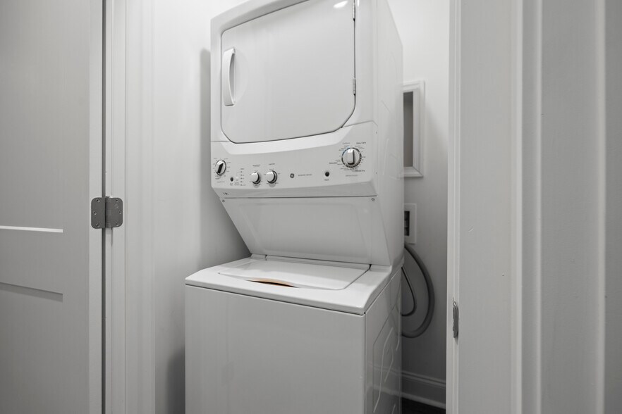 More Photos Of 501 Mill St, Lowell Apartments For Sale