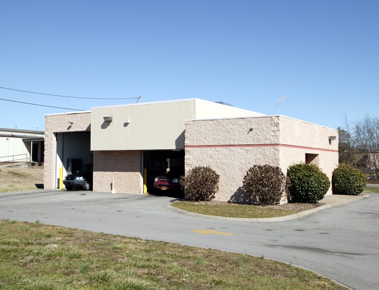 More Photos Of 7008 Westbelt Dr, Nashville Manufacturing For Lease