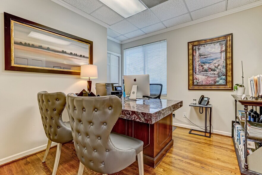 More Photos Of 5233 San Jose Blvd, Jacksonville Office Residential For Lease