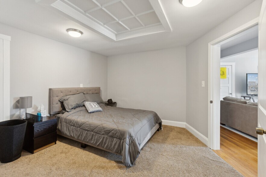 More Photos Of 2725-2731 Washington Blvd, Arlington Multifamily For Sale