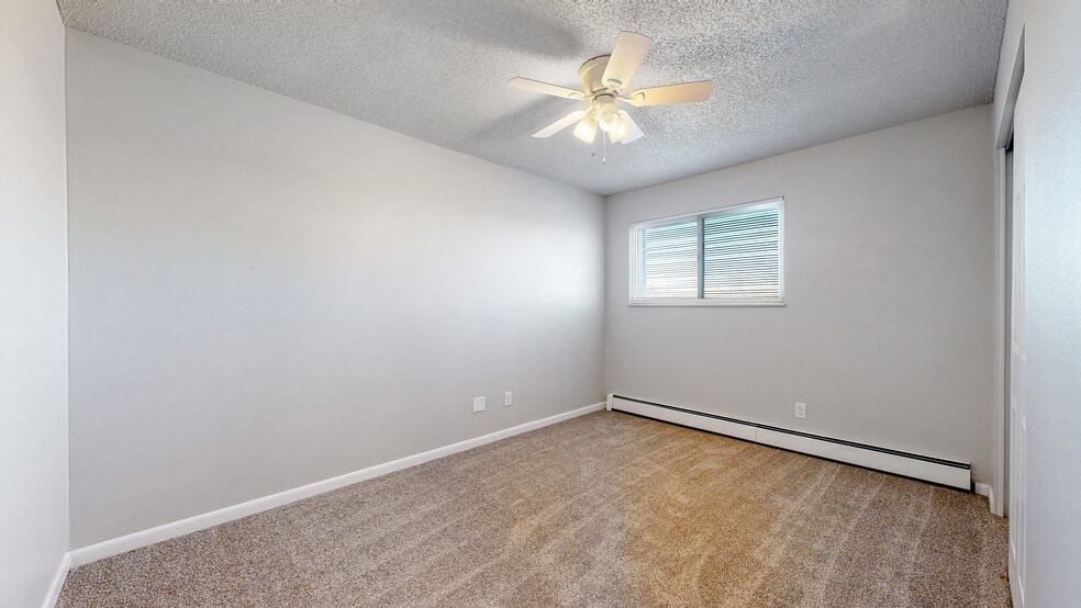 More Photos Of 807-813 37th Ave, Greeley Apartments For Sale