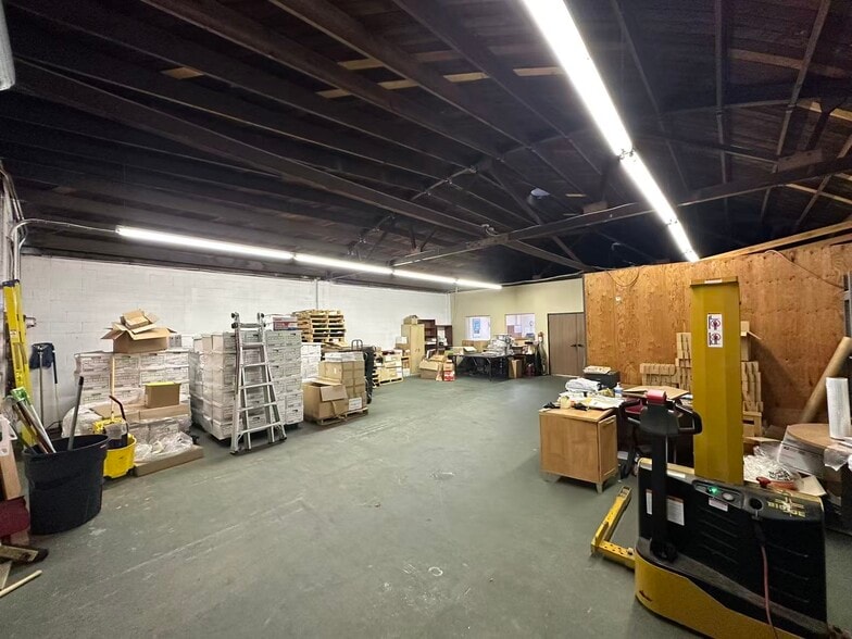 More Photos Of 17807 S Hobart Blvd, Gardena Warehouse For Sale
