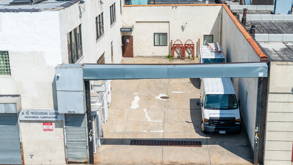 More Photos Of 4315 36th St, Long Island City Industrial For Sale