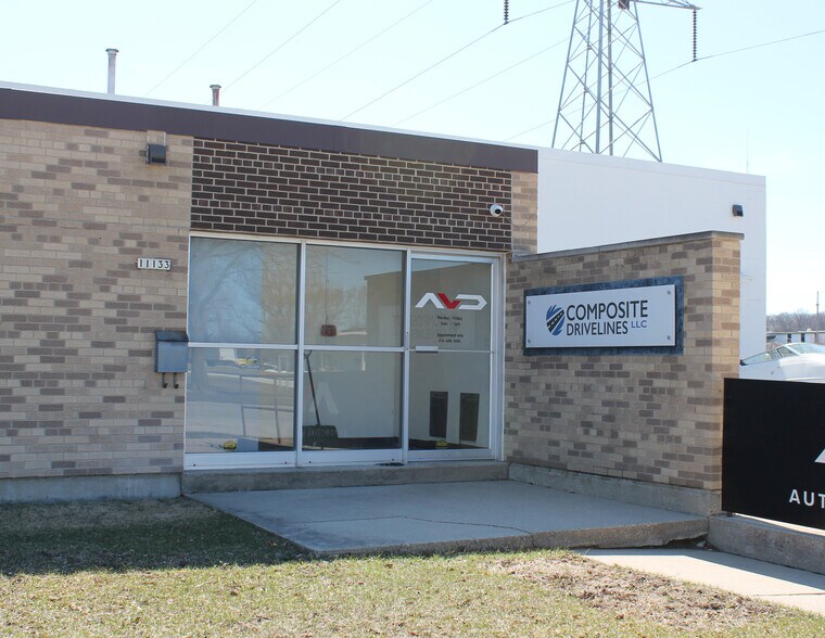 More Photos Of 11133 W Rogers St, Milwaukee Manufacturing For Lease