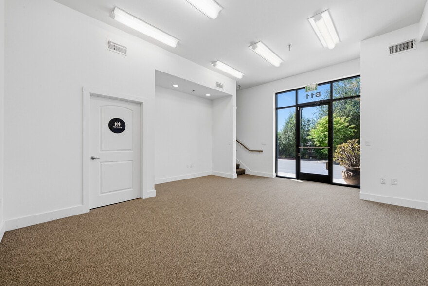 More Photos Of 1435 Technology Ln, Petaluma Research And Development For Sale