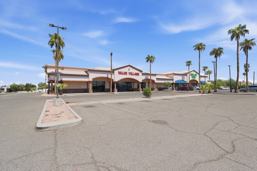 More Photos Of 5340-5346 W Glendale Ave, Glendale Freestanding For Lease