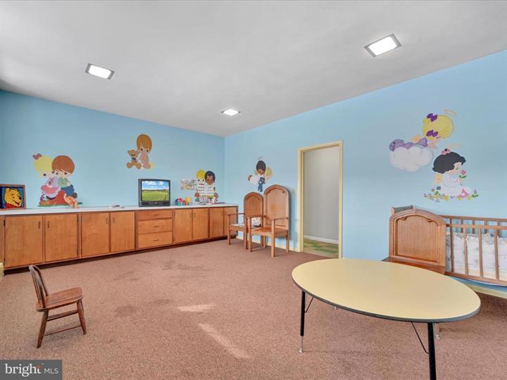 More Photos Of 100 New Haven St, Mount Joy General Retail For Lease