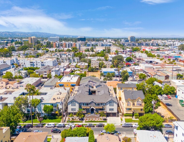 More Photos Of 5325 Denny Ave, North Hollywood Apartments For Sale