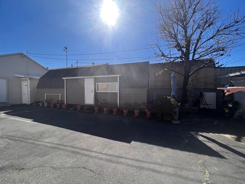 More Photos Of 1845 Redondo Ave, Signal Hill Unknown For Lease