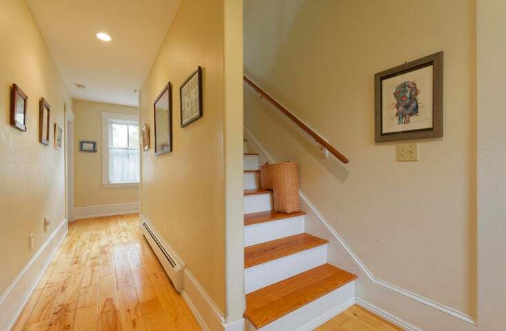 More Photos Of 11 Holbrook St, Freeport Hospitality For Sale