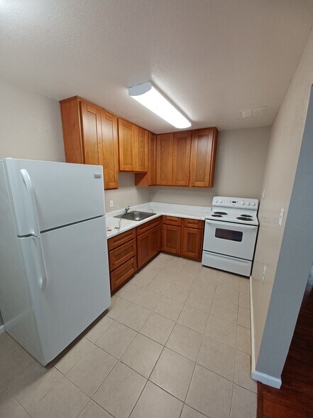 More Photos Of 2545 28th St, Sacramento Apartments For Sale